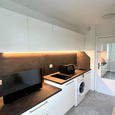 Renove Cosy A 50m De La - Fr-1-252a-96 Apartment